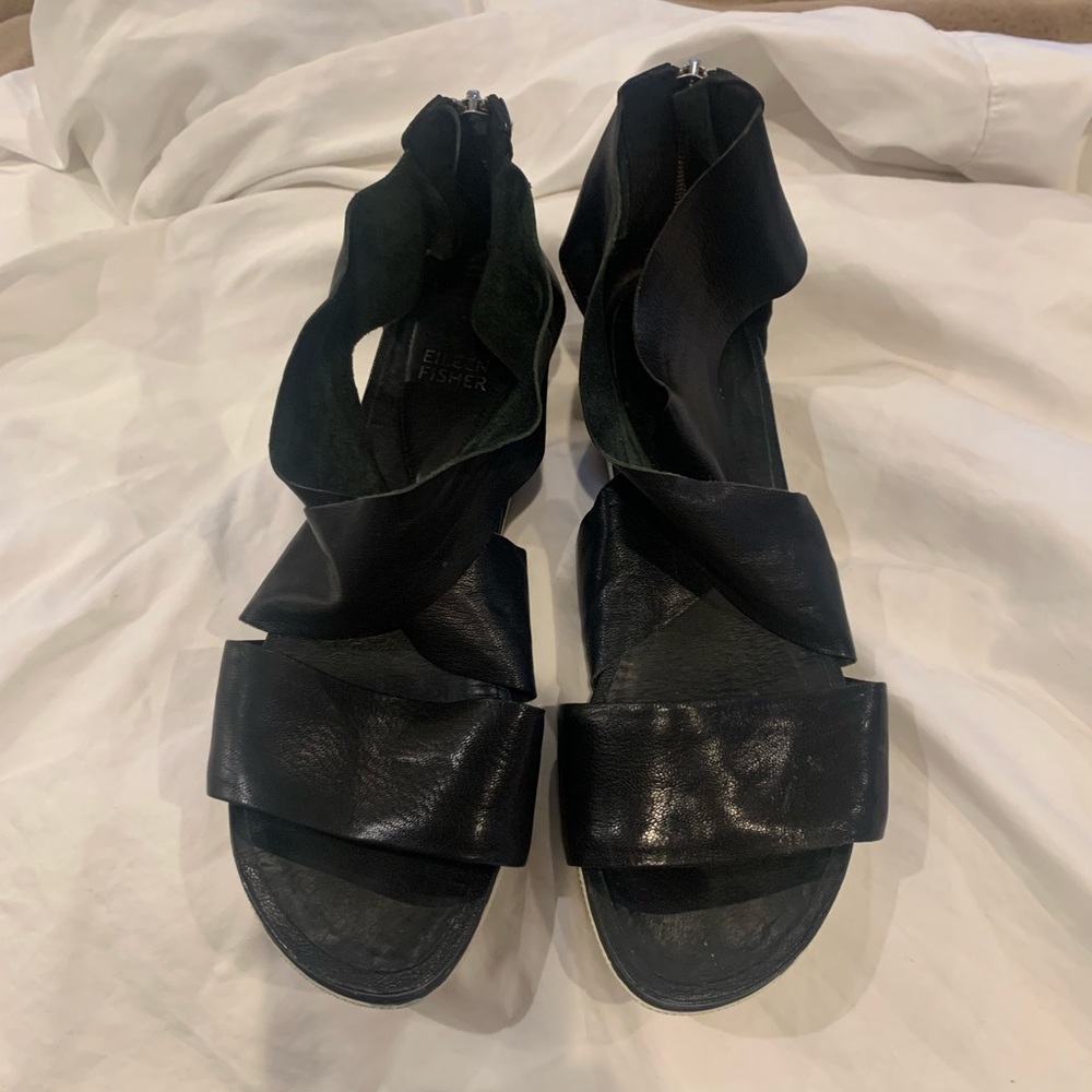 Eileen Fisher. Soft black leather sneaker sandal. Size 9.